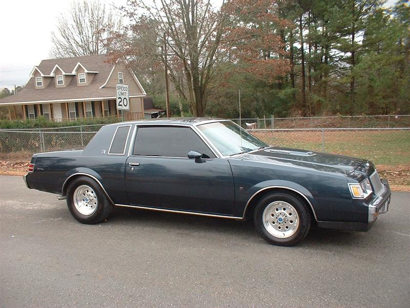 Buick03 (Medium).jpg